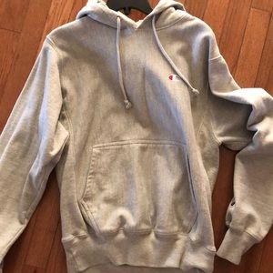 OPEN TO OFFERS champion reverse weave hoodie